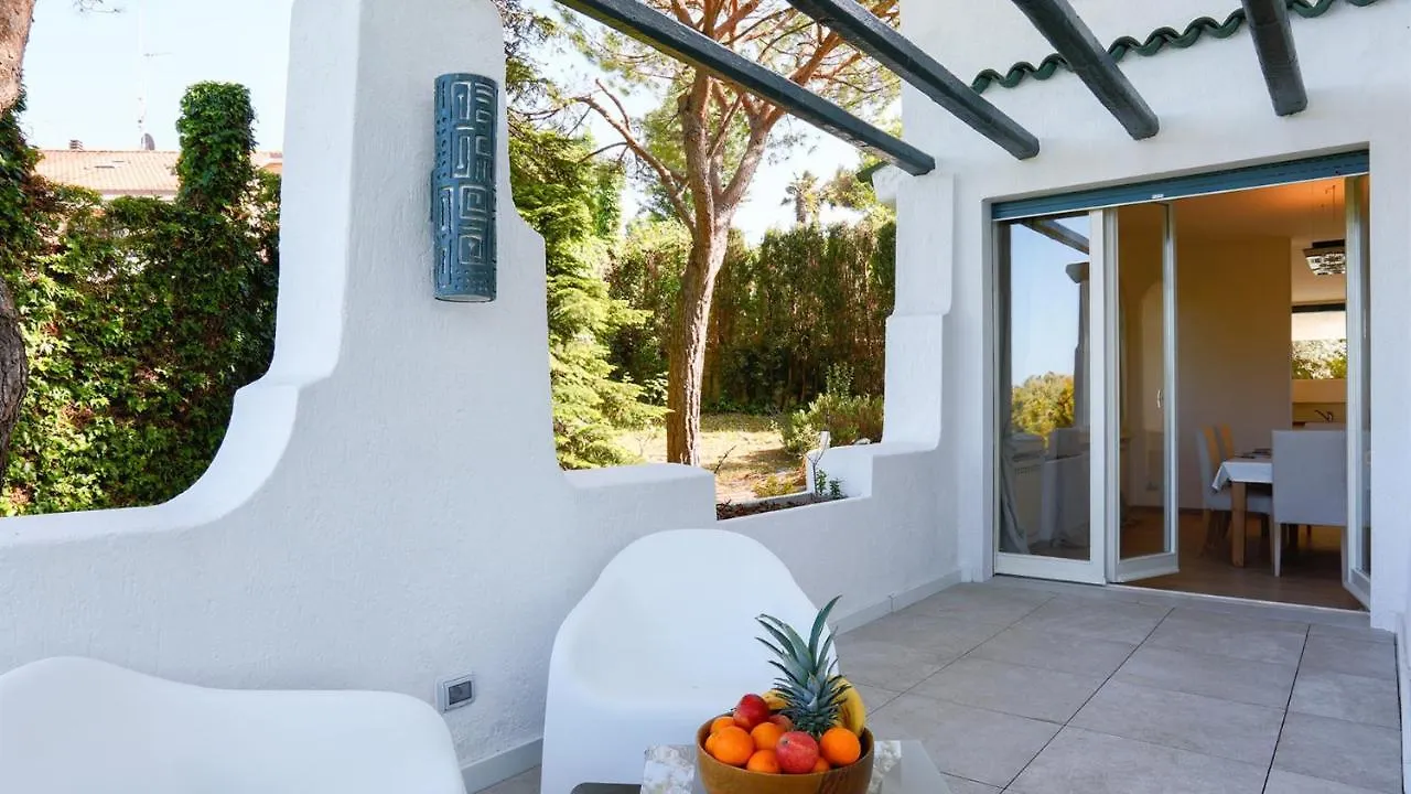 ריצ'יונה Villa Sarah 102 Emma Villas 0*,